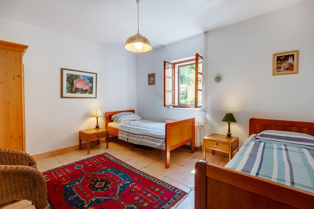 Вилла Family House Lana Осор Экстерьер фото